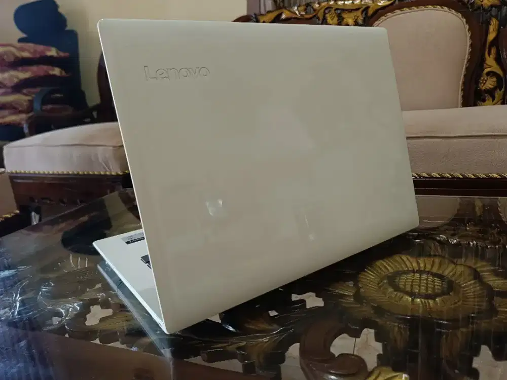 Laptop Lenovo Ideapad Core i3 RAM 8GB