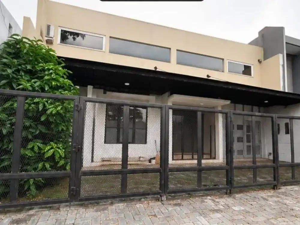 Rumah Usaha di Woodland Citraland Utama, Double Way