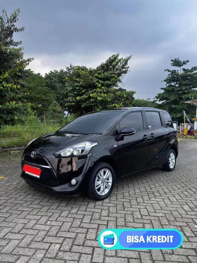 Toyota Sienta type G AT 2017 F bogor