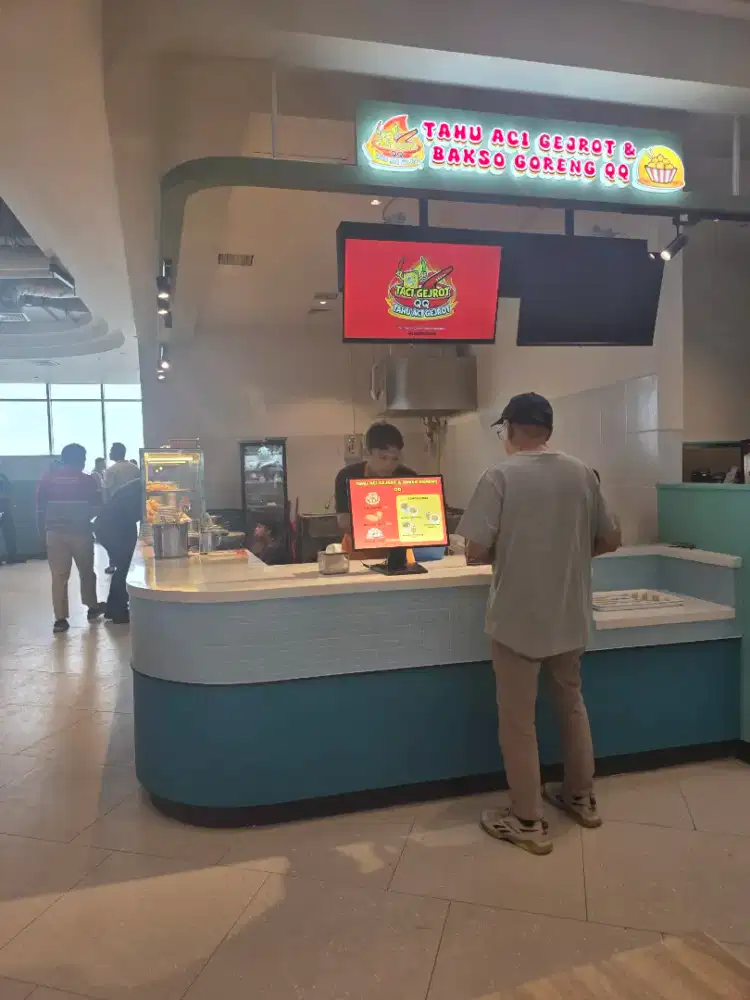 Dibutuhkan karyawan full time di mall 23 semarang