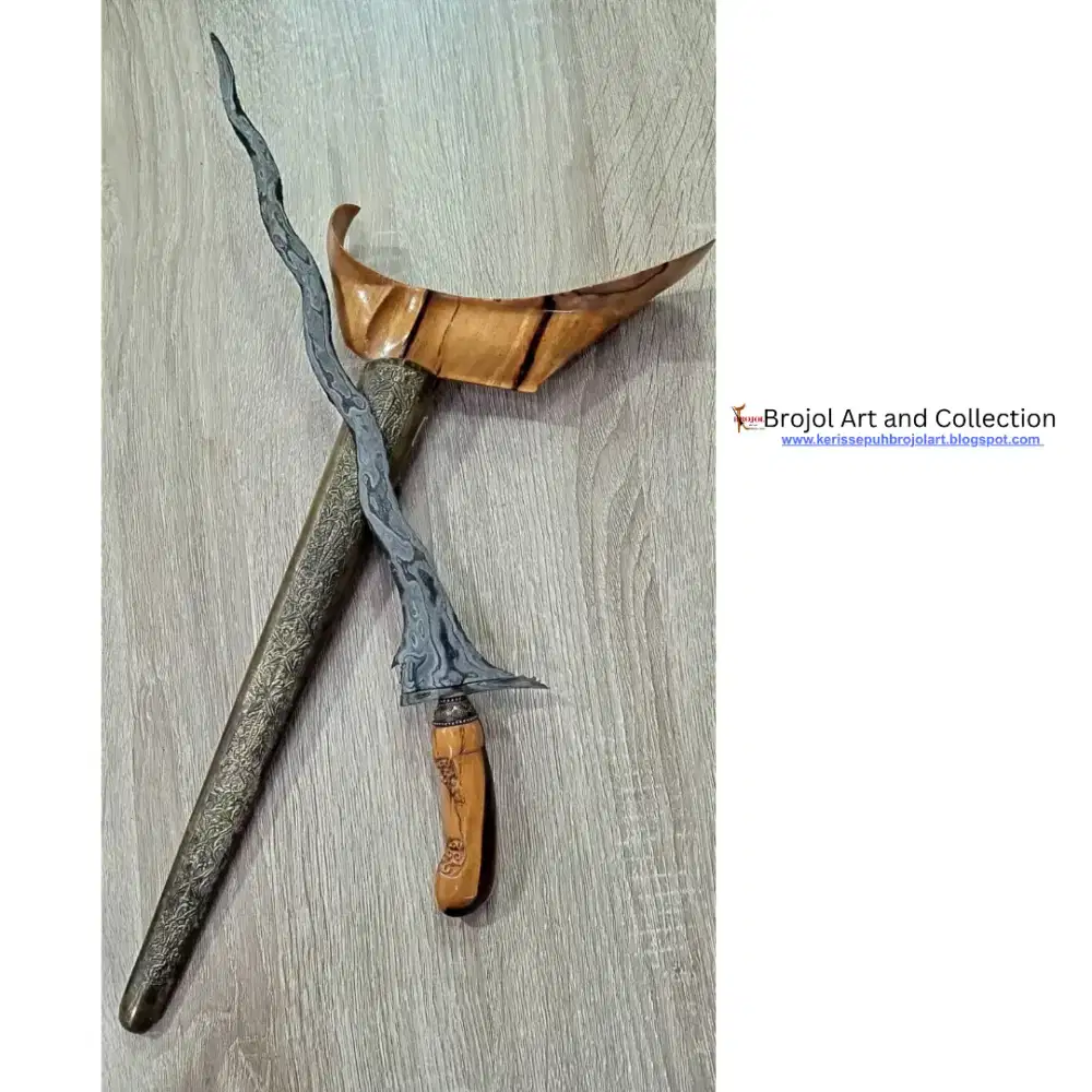 Keris sepuh carangsoka pamor Pedaringan Kebak tangguh madura sepuh