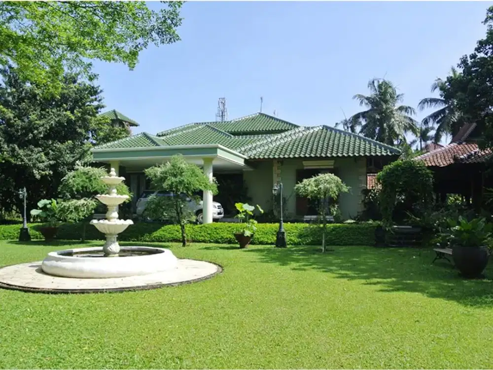 Rumah compound  LT 0,5ha dijual di Lebak Bulus  - Cilandak  Jakarta Selatan