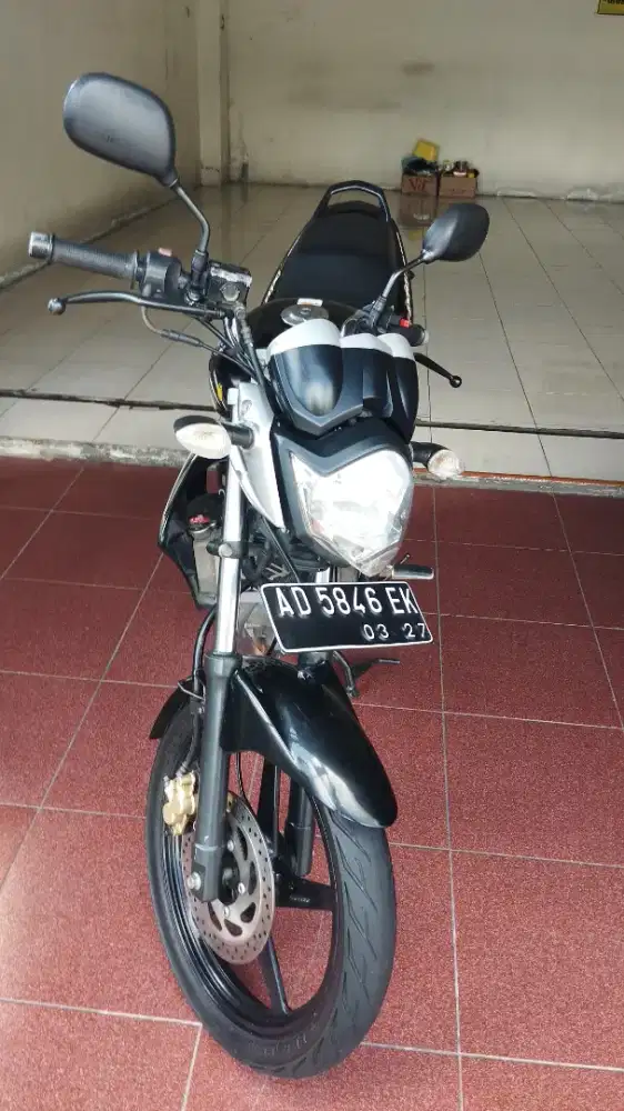 VIXION OLD TAHUN 2012
