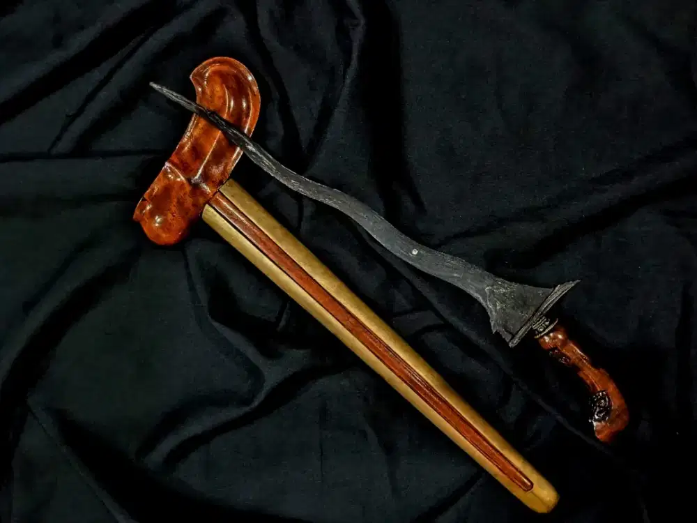 Keris sepuh Pandawa Lare pamor Ceprit era Majapahit sepuh