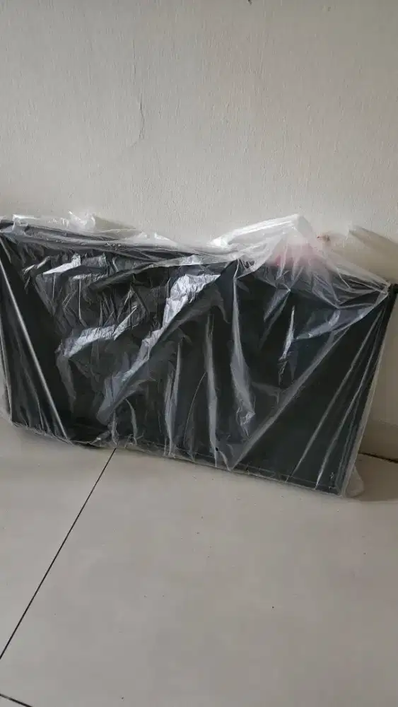 Bundling Kulkas LG 2 pintu & TV Panasonic 32