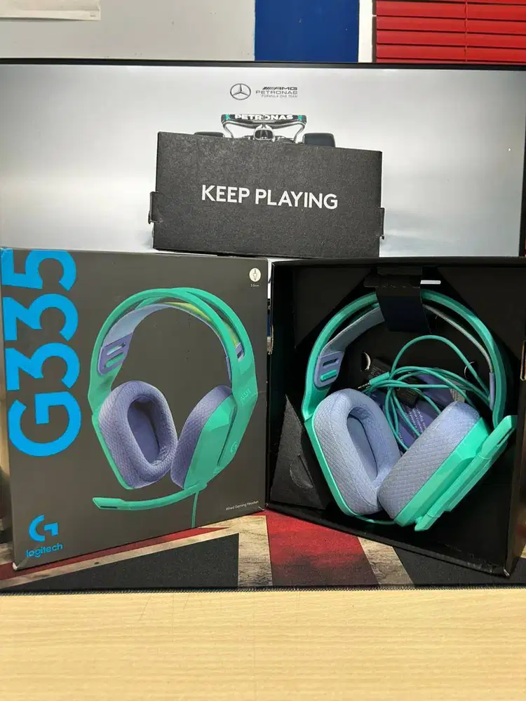Headset Gaming Logitech G335