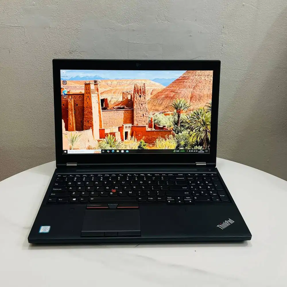 Laptop Lenovo Thinkpad P51 Core i7-7820HQ Ram 8GB 15inch N-EC