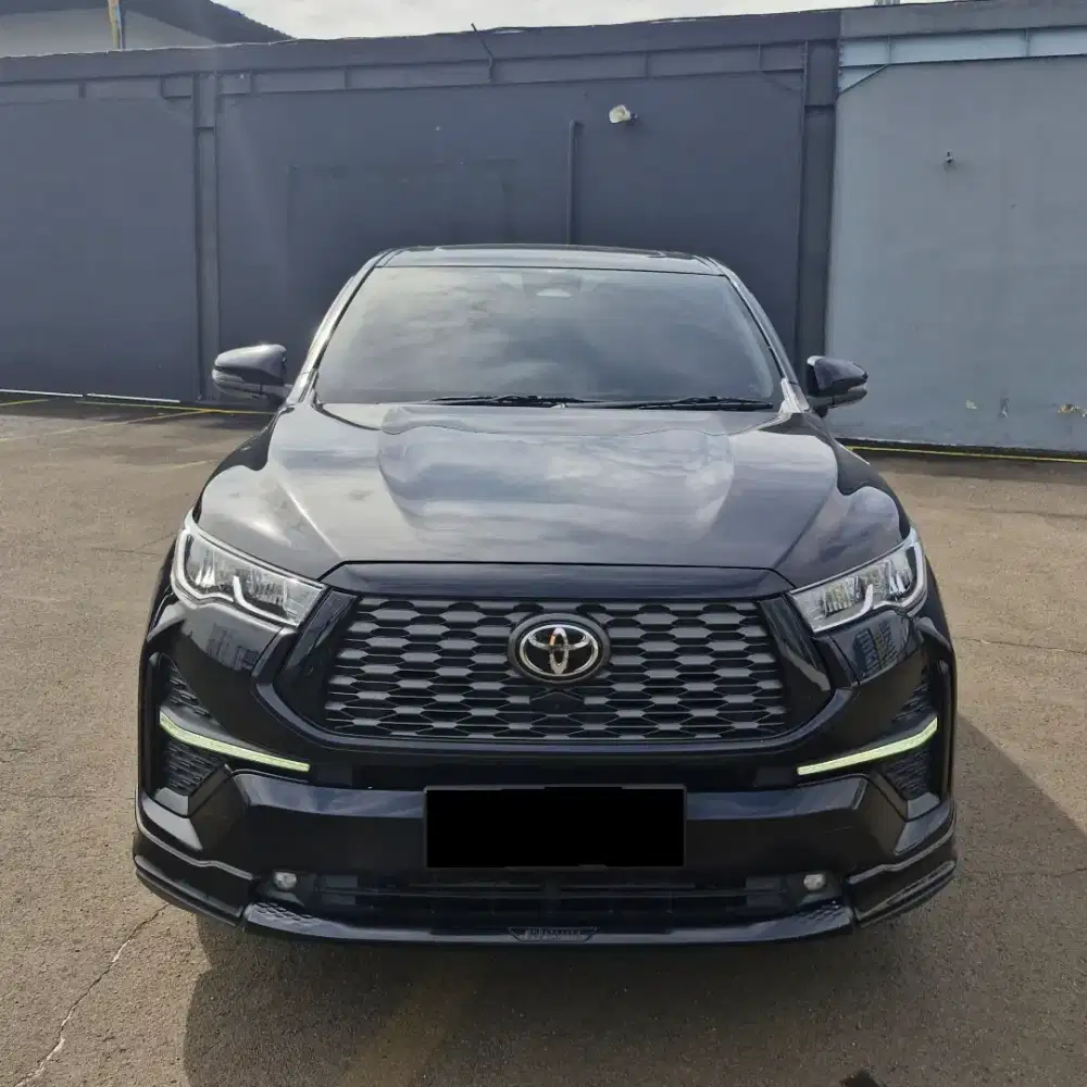 Toyota Zenix Q Hybrid  2023