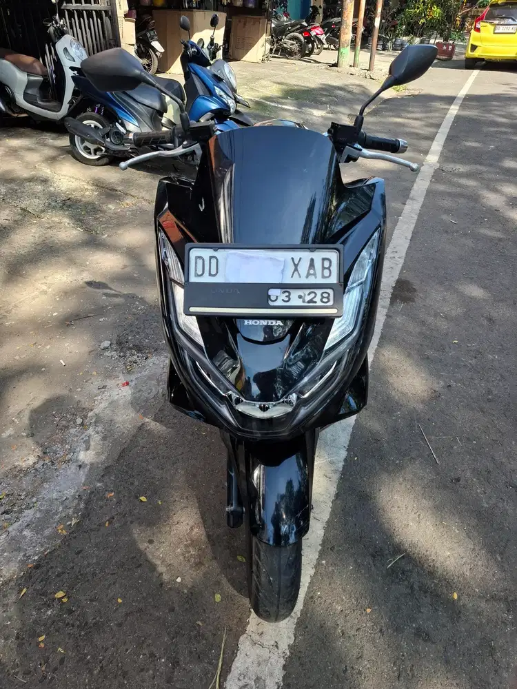 Honda Pcx 160cc 2023 Hitam Cbs