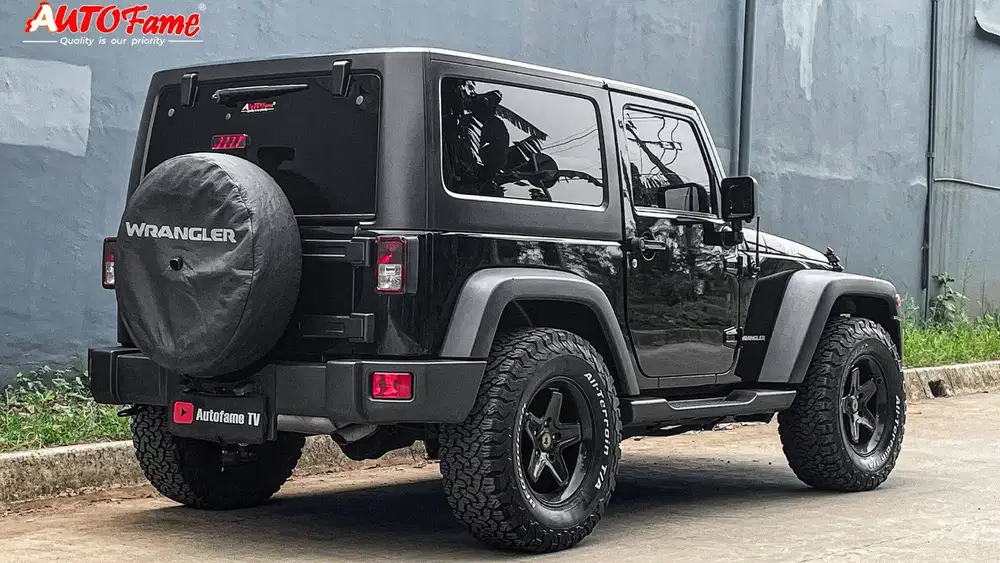 Jeep Wrangler Rubicon 3.6 Pentastar V6 New Dashboard 2-Doors NIK 2012