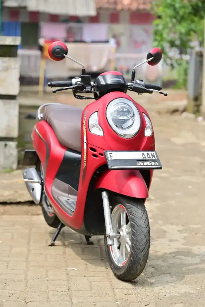SCOOPY PRESTIGE KEYLES 2023