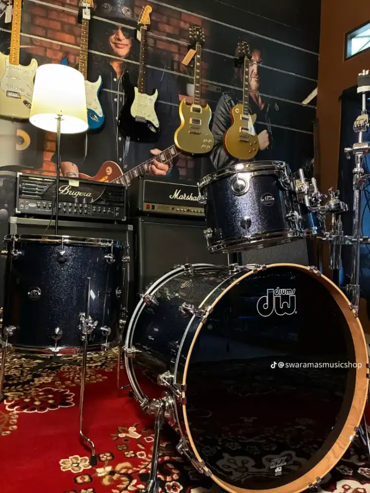 DRUM DW USA PERFORMANCE LIMITED CHERRY 5pc  (SHELLPACK ONLY)