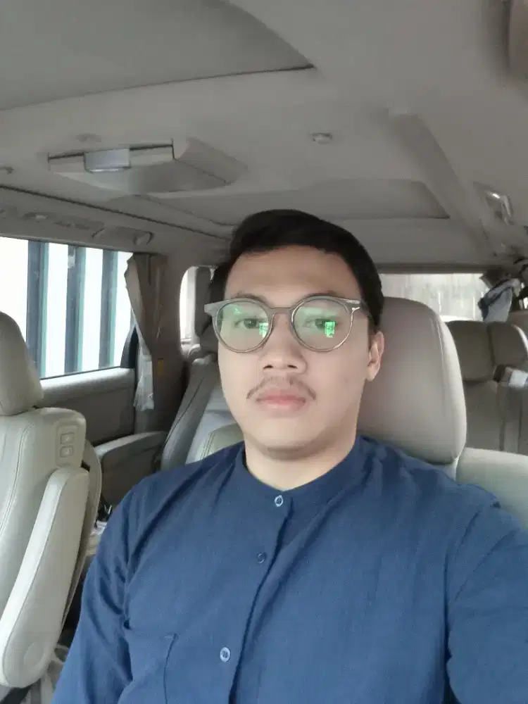 Cari pekerjaan supir pribadi