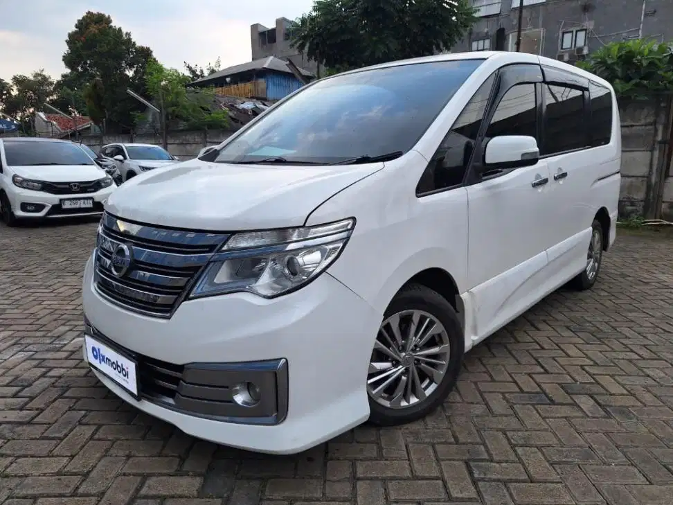 DP RENDAH Nissan Serena 2.0 Highway Star Autech Panaromic AT 2018 WZNS