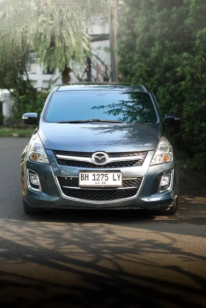 MAZDA 8 2.3 (AT) 2011