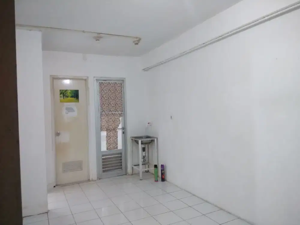 Sewa Apartemen gading nias Tahunan lt 9 Kosongan tower Chrysant