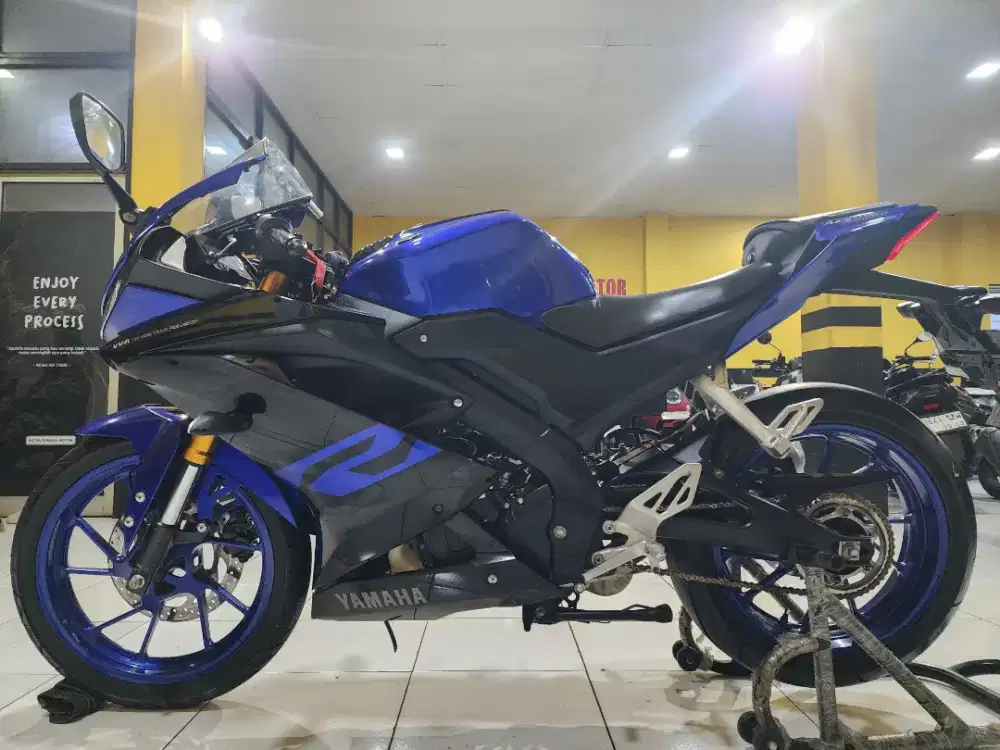 Yamaha R 15 vva 2019 exclusive
