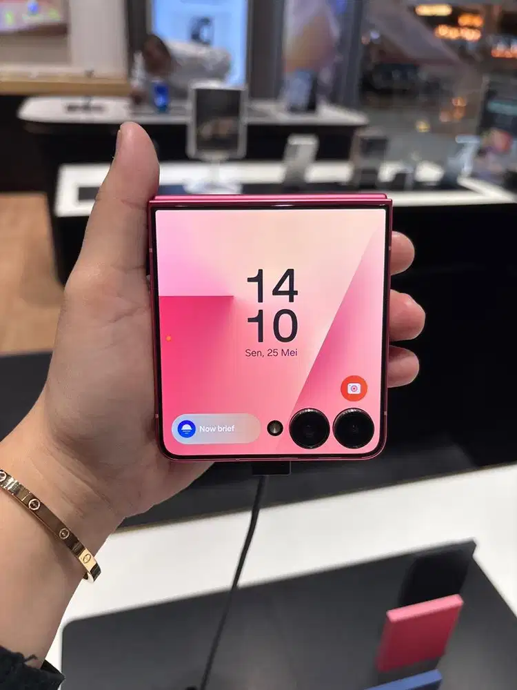 galaxy z flip 7 12/256gb
