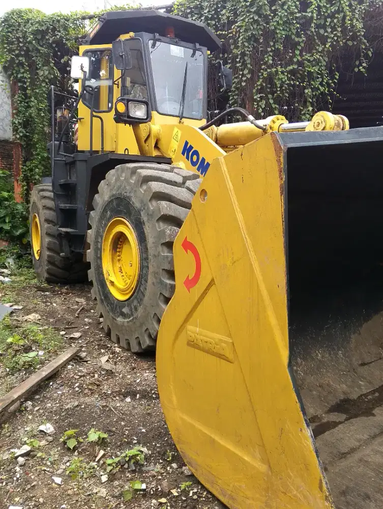 KOMATSU WHEEL LOADER WA500-3