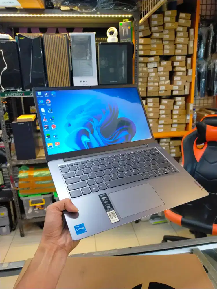 Lenovo Ideapad slim 3