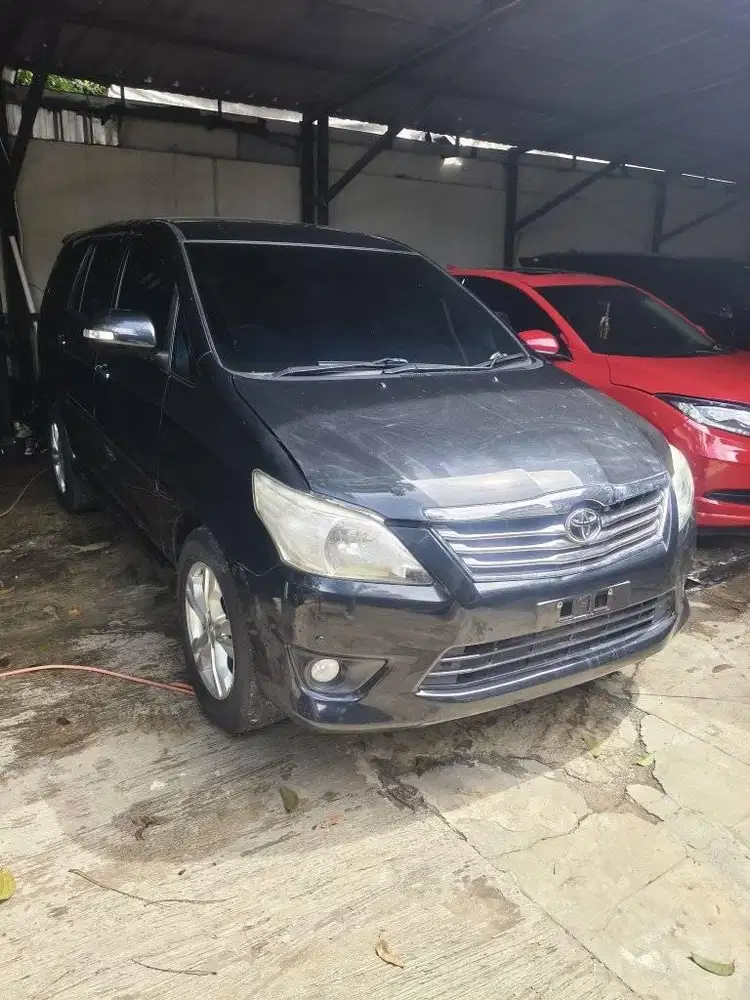 KIJANG INNOVA 2.0 V MANUAL 2012