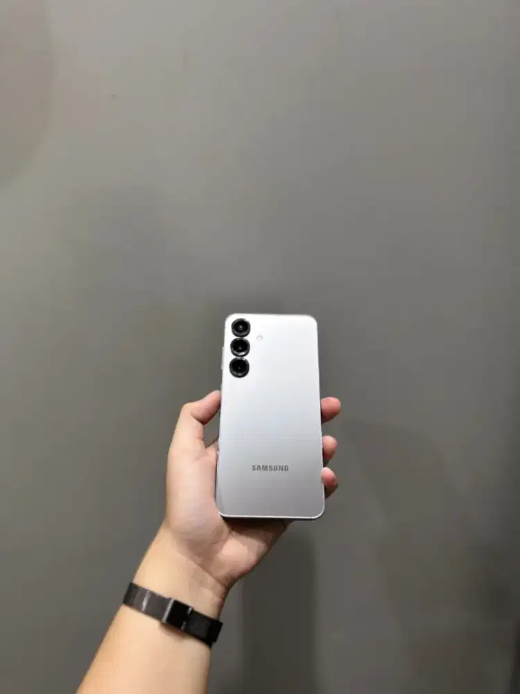 SAMSUNG S25 BASIC 12/512GB SECOND SEIN FULLSET