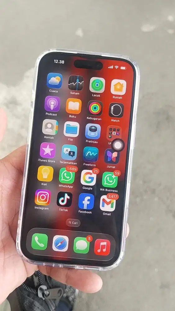 Iphone 16 black bh 100