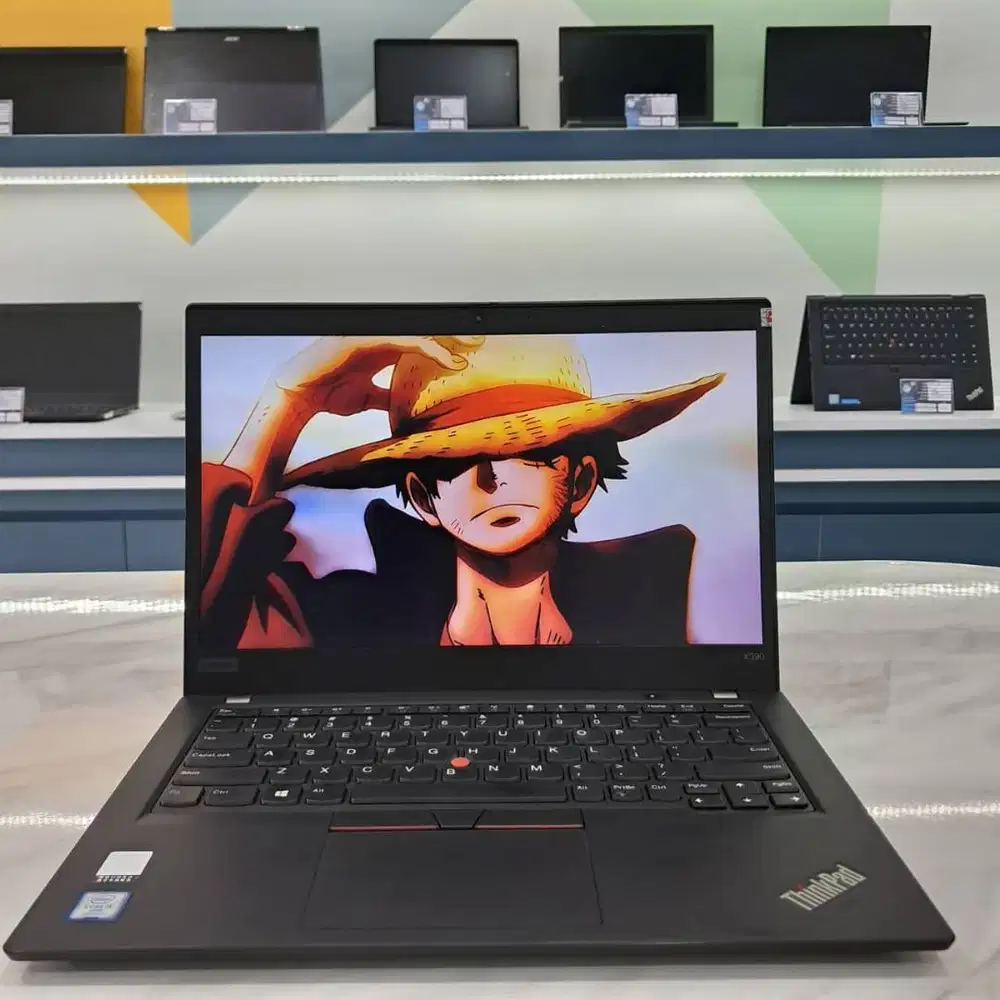Lenovo L80 — Laptop Stylish dengan Kinerja Maksimal