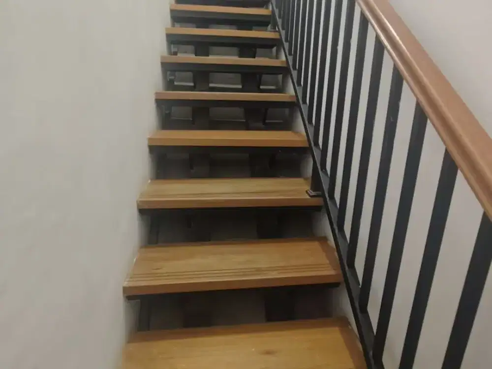 Rumah Mewah Harapan Indah Bekasi: Full Furnished, Ada Wall Charging Mobil Listrik!