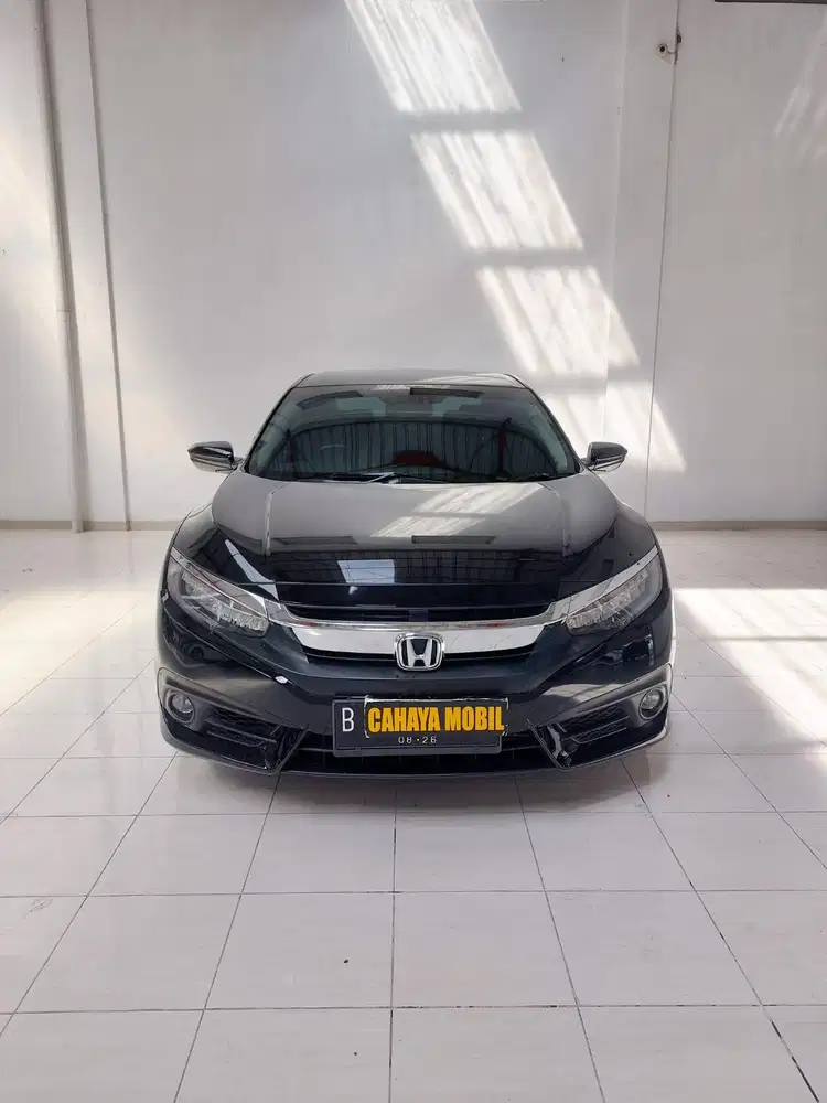 Honda Civic 1.5 Turrbo ES Sedan
