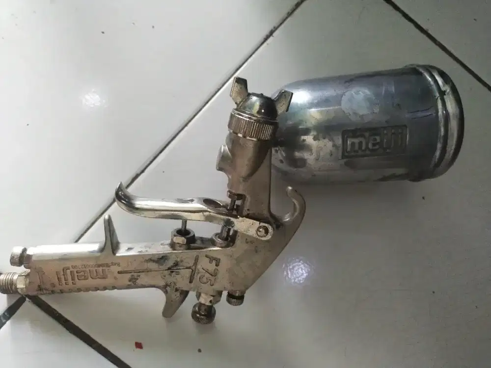Spray gun MEIJI F75