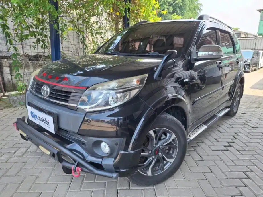 DP RENDAH Toyota Rush 1.5 S Bensin-AT 2017 SMUS