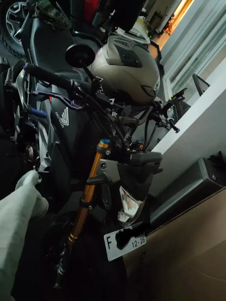 Honda cb 150 R new/V4