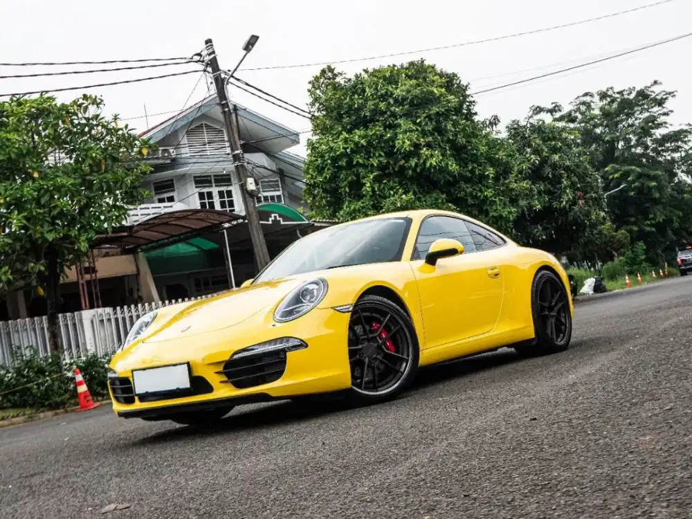 Porsche 911 Carrera Full Options 2012
