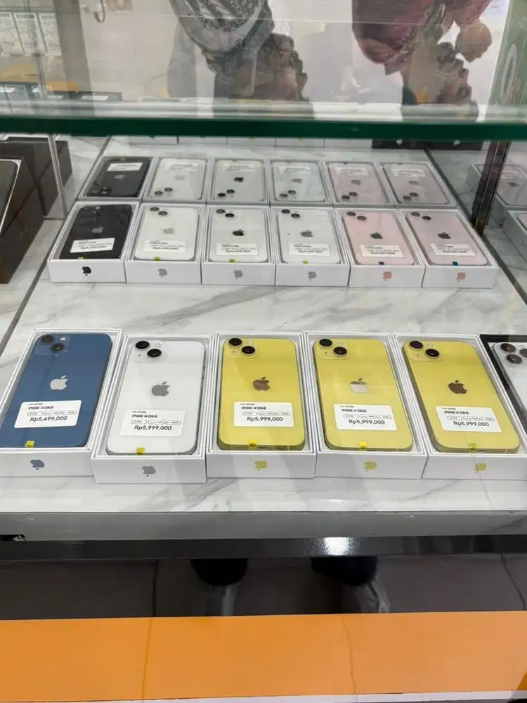 Kredit hp iphone 14 128gb bunga 0% yess kredit