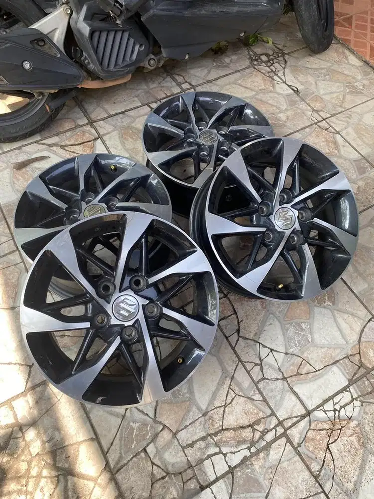 Velg Ertiga Hybrid Ring 15 Luxio XL7 Grandmax L300 Carry