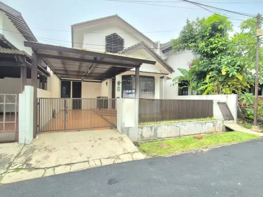 Dijual Rumah di Sektor 2 Bintaro Akses Mudah ke Jakarta Selatan Lokasi Strategis dan dekat dengan jaringan transportasi publik Jakarta.