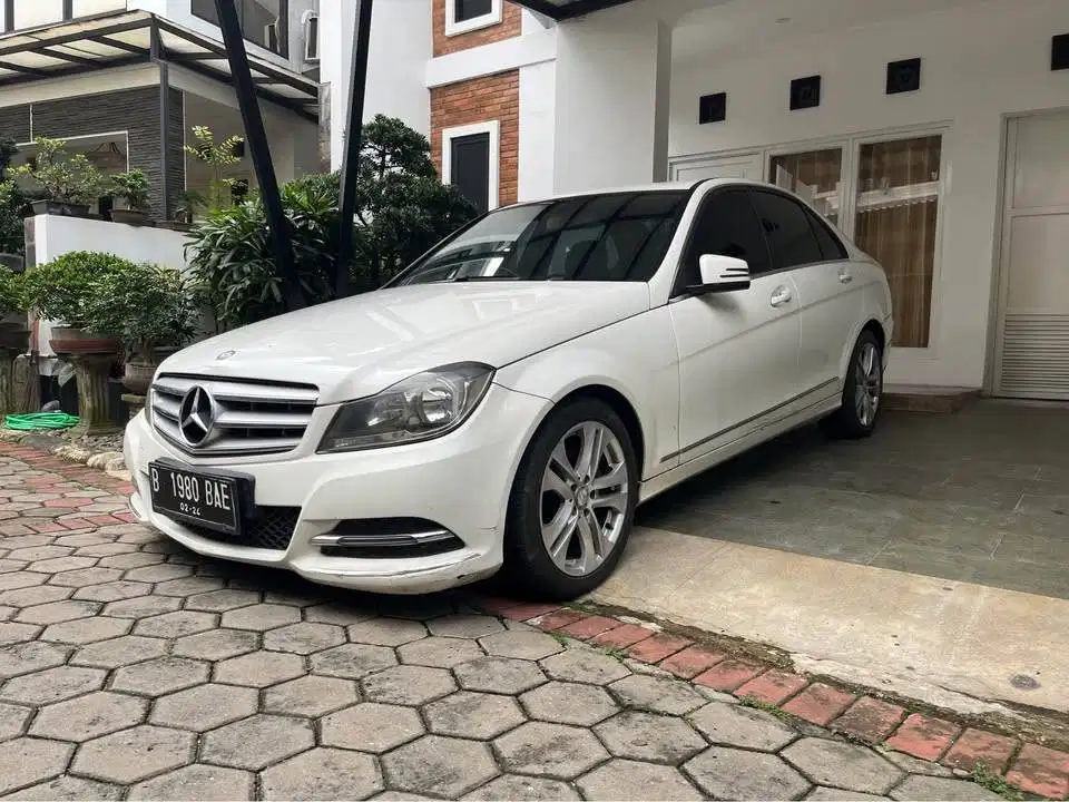 Mercedes-Benz C200 CGI W204 Facelift 2013