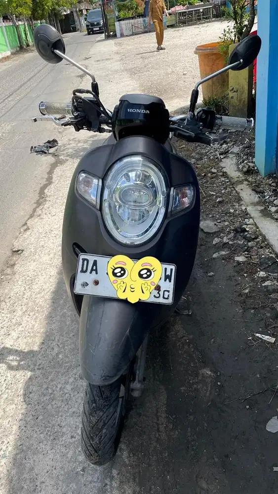 SCOPPY ABU ABU PLAT BANJARMASIN