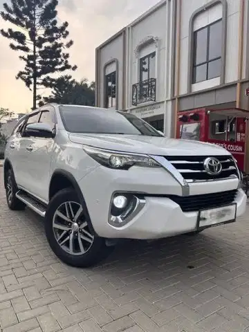 Fortuner VRZ 2.4 A/T 2016
