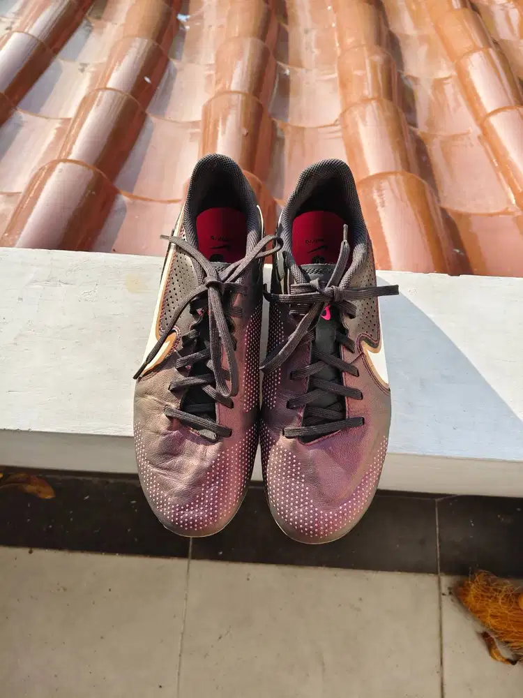 Sepatu Bola Nike Tiempo Legend 9 Academy Original Size 38