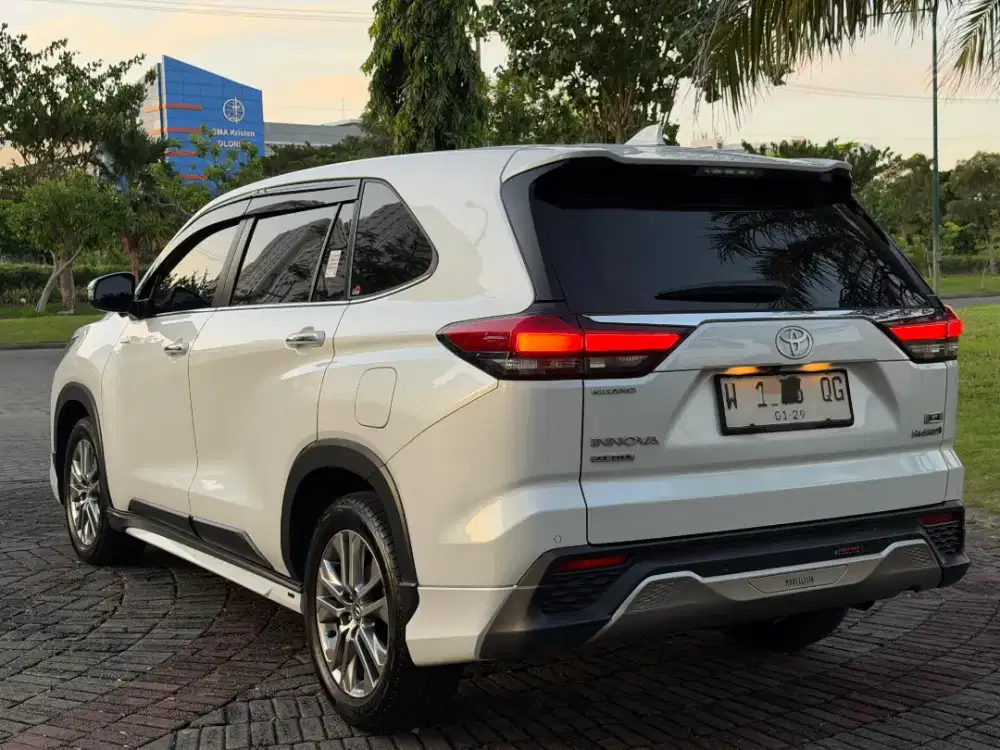 ZENIX Q HYBRID MODELLISTA MATIC 2023 TERAWAT