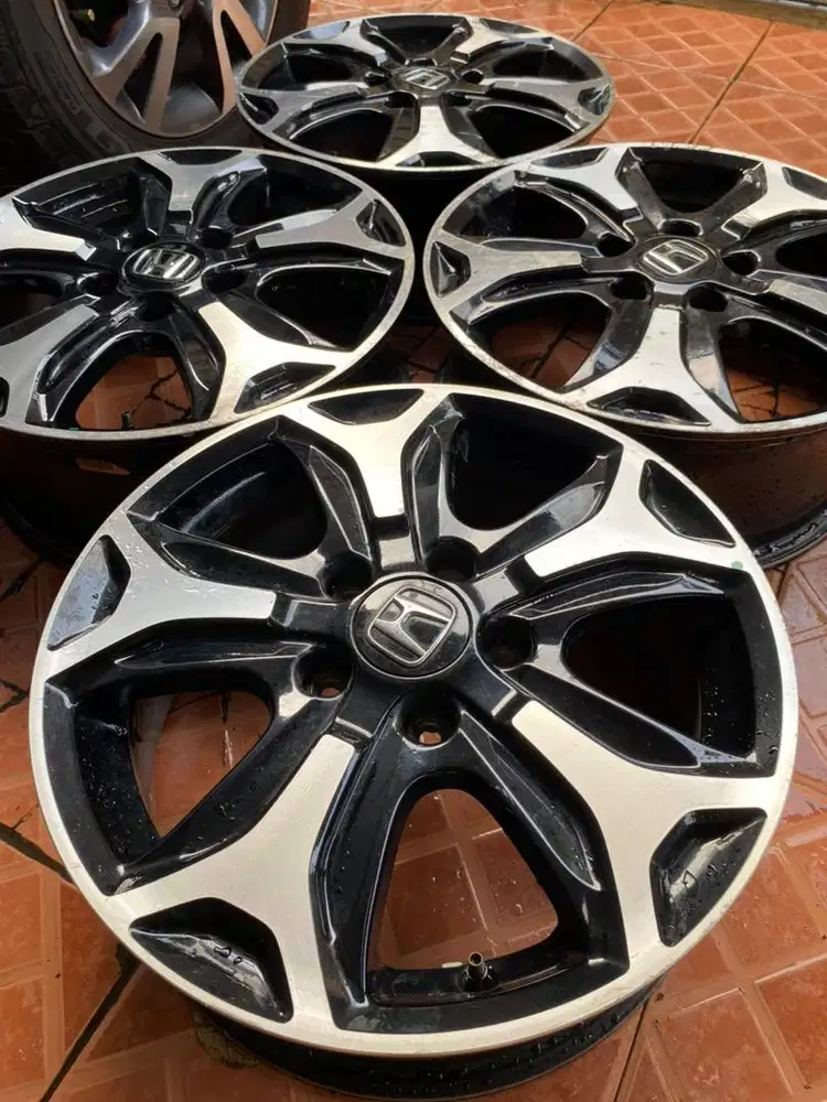 Velg Brv Prestige Ring 16 Xpander XL7 Ertiga Wrv Serena Juke Innova
