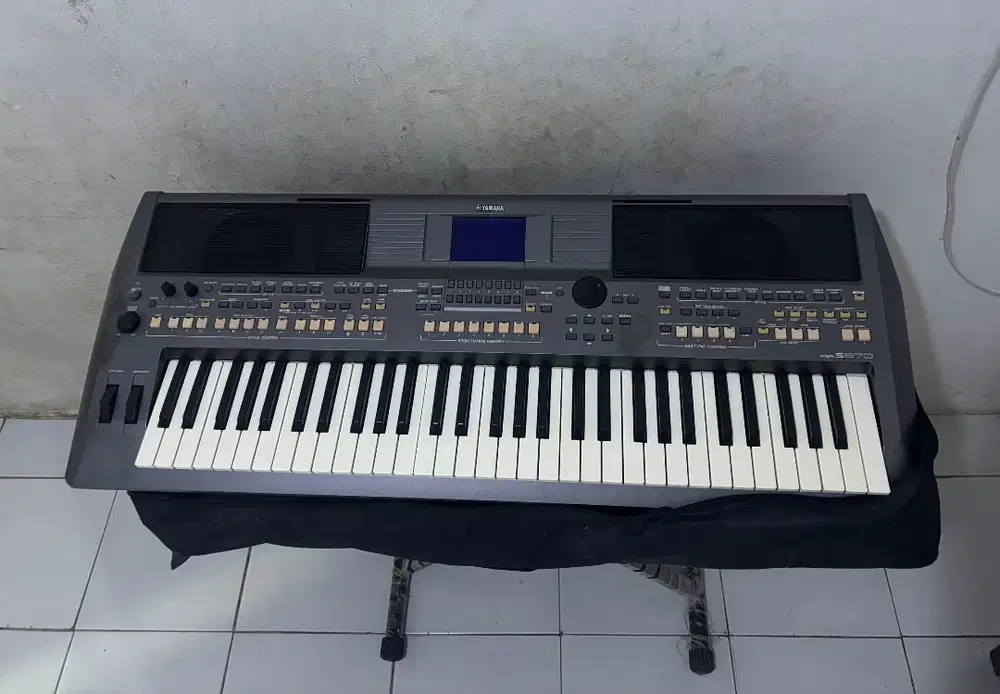 KEYBOARD YAMAHA PSR S670 S 670 SAMPLING