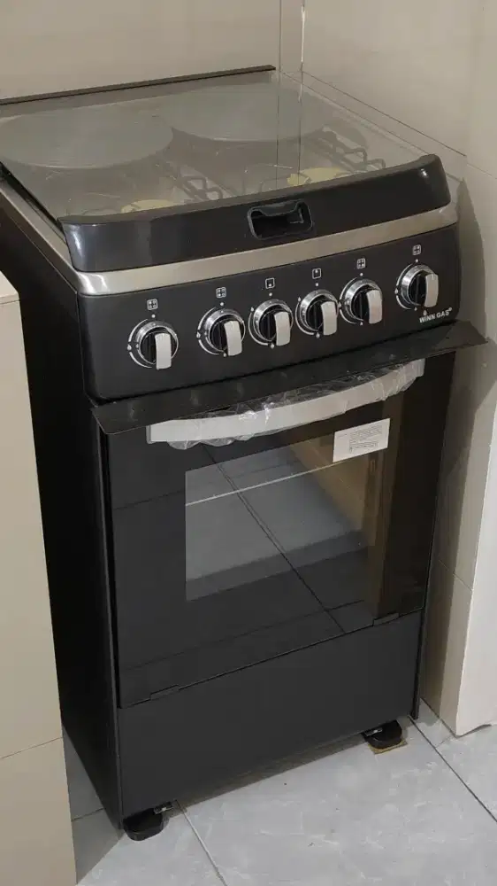 Kompor 4 Tungku Winn Gas 5060A Standing dan Oven Bawah
