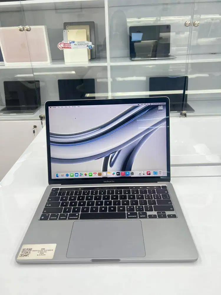 Macbook Pro 2020 M1 8/256GB