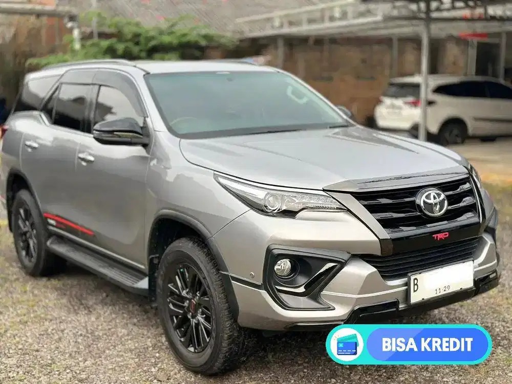Toyota Fortuner TRD 2019 kick sensor Full Original!!!