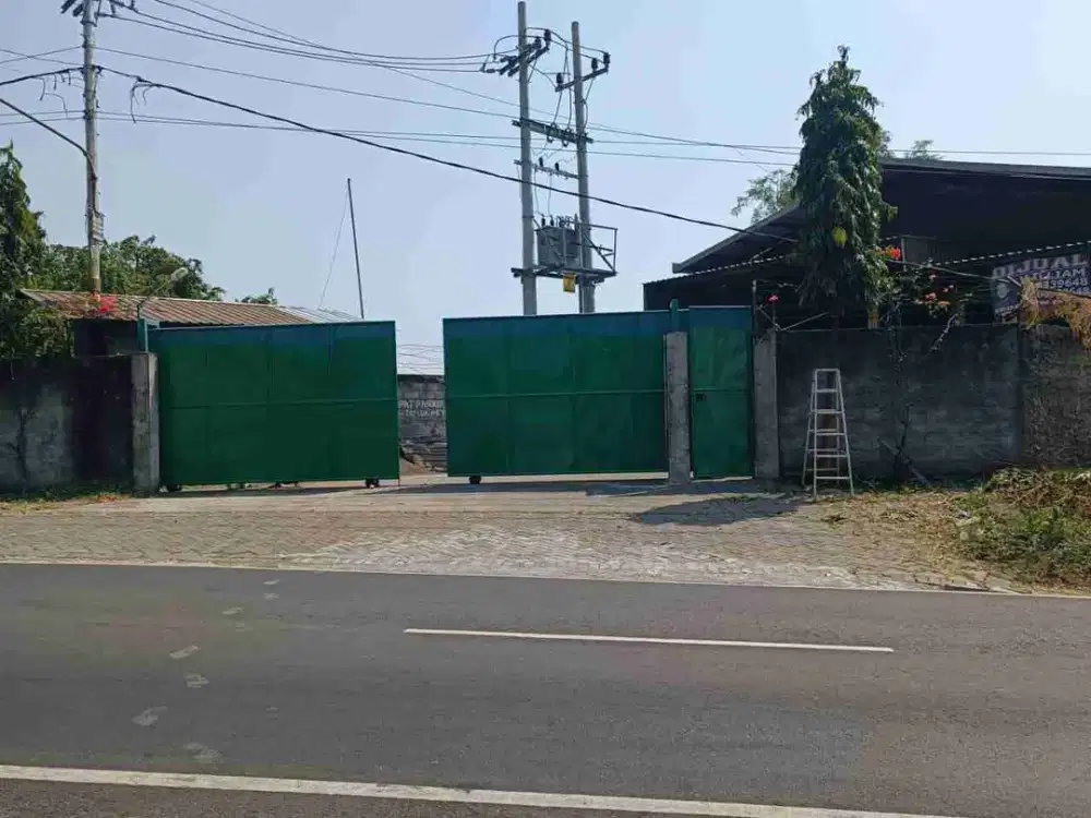 DIJUAL Siap Pakai Tempat Usaha 0 Jalan Pandaan Bangil, 600 meter dari exit tol Bangil
