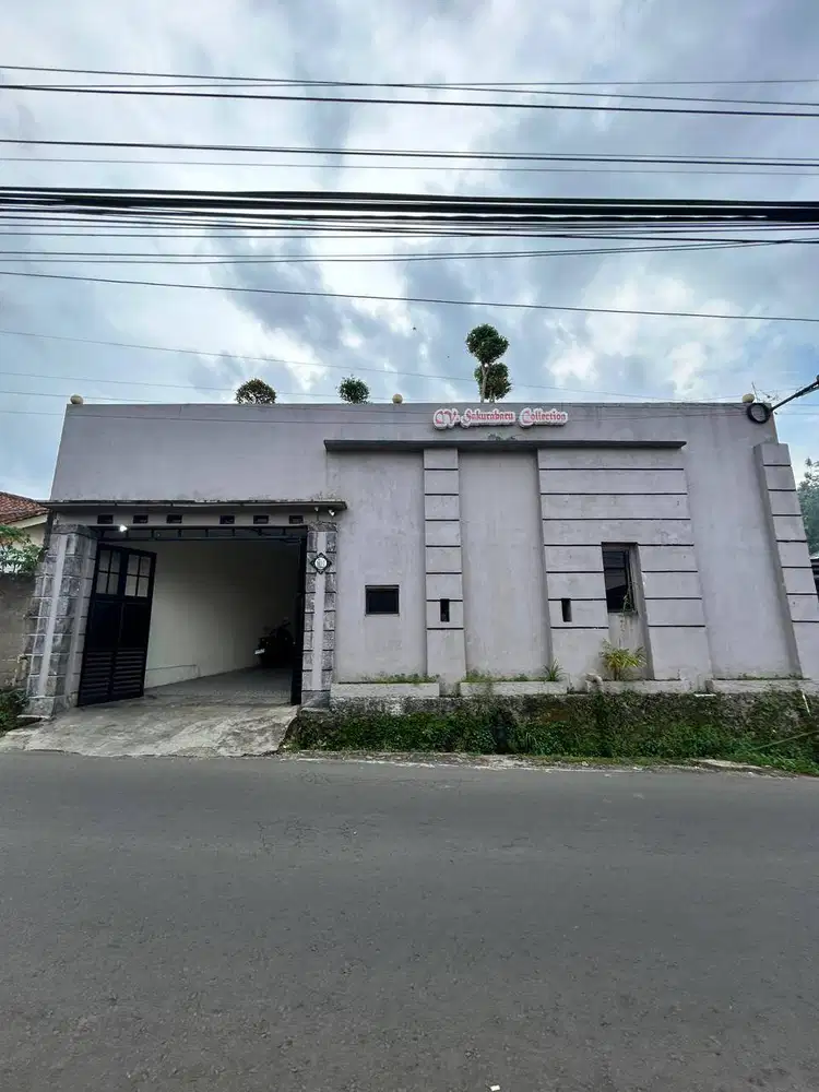 Dijual Rumah 2 Lantai Luas – Carport 4 Mobil | Kawalu, Tasikmalaya