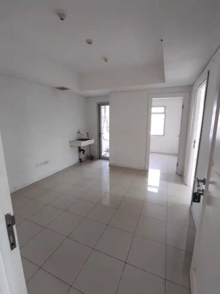 Dijual Apartemen Green Lake Sunter 2BR Unfurnish